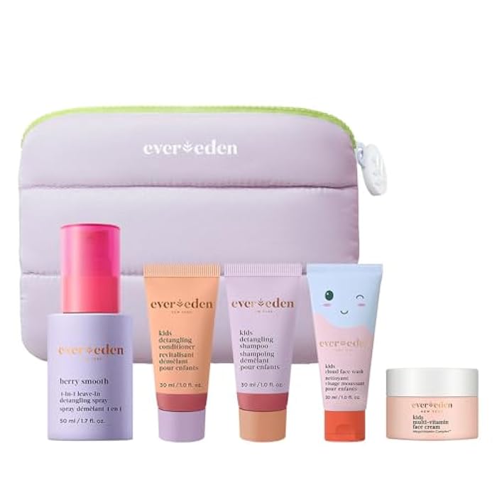 Evereden مجموعة سفر الأطفال من إيفيريدن: مجموعة هدايا العطلات النظيفة والنباتية المكونة من 5 قطع | مجموعة العناية بالبشرة متعددة الفيتامينات للأطفال الصغار مع رذاذ فك التشابك، وغسول الوجه، وكريم، وشامبو، وبلسم | هدايا صغيرة للأطفال - Image 1