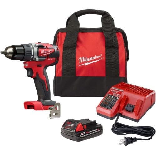 Milwaukee M18 18V Lithium-Ion 1/2 Inch Cordless Drill Driver Compact Kit 2606-21CT - Image 4
