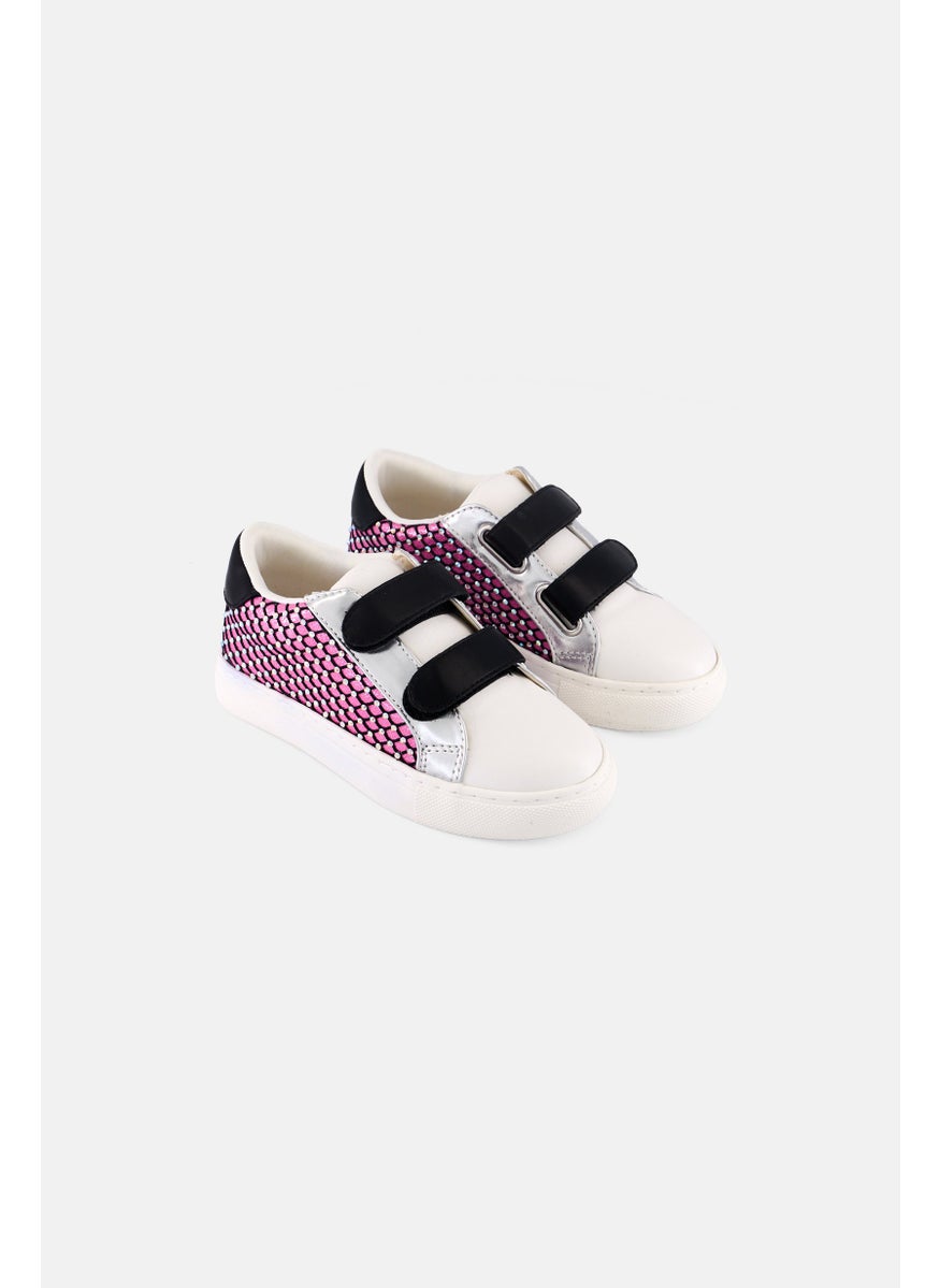STEVE MADDEN - Toddlers Girl Trowdy Velcro Closure Shoes, White Combo - Image 1