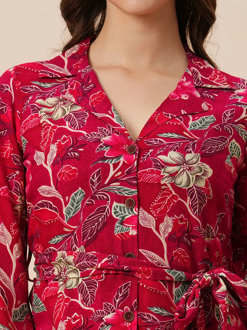 globus Women Notch Lapel Floral Print Belted Tunic With Mid-Rise Pants Fusion Co-Ord Set