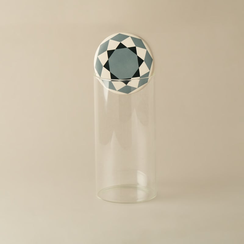 لا ميسا برطمان زجاجي مضلع مع غطاء بورسلان مجموعة طيبة، بيج 10*15سم - Image 2