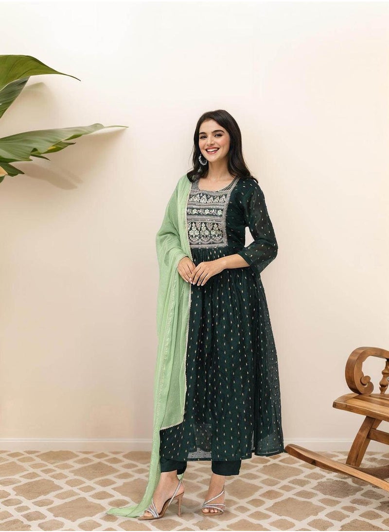 ISHIN Women's Bottle Green Chanderi/Shantoon Embellished Tunic Full Length Casual Straight Fit Kurta Set  - Image 1