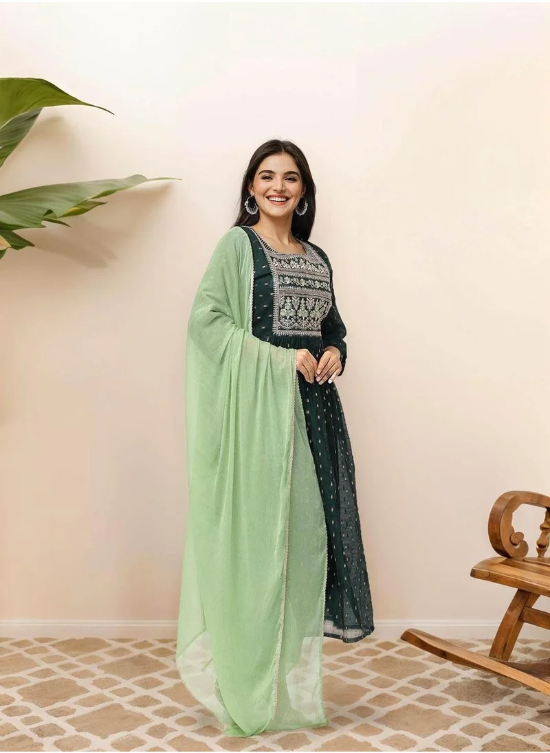 آي شين Women's Bottle Green Chanderi/Shantoon Embellished Tunic Full Length Casual Straight Fit Kurta Set