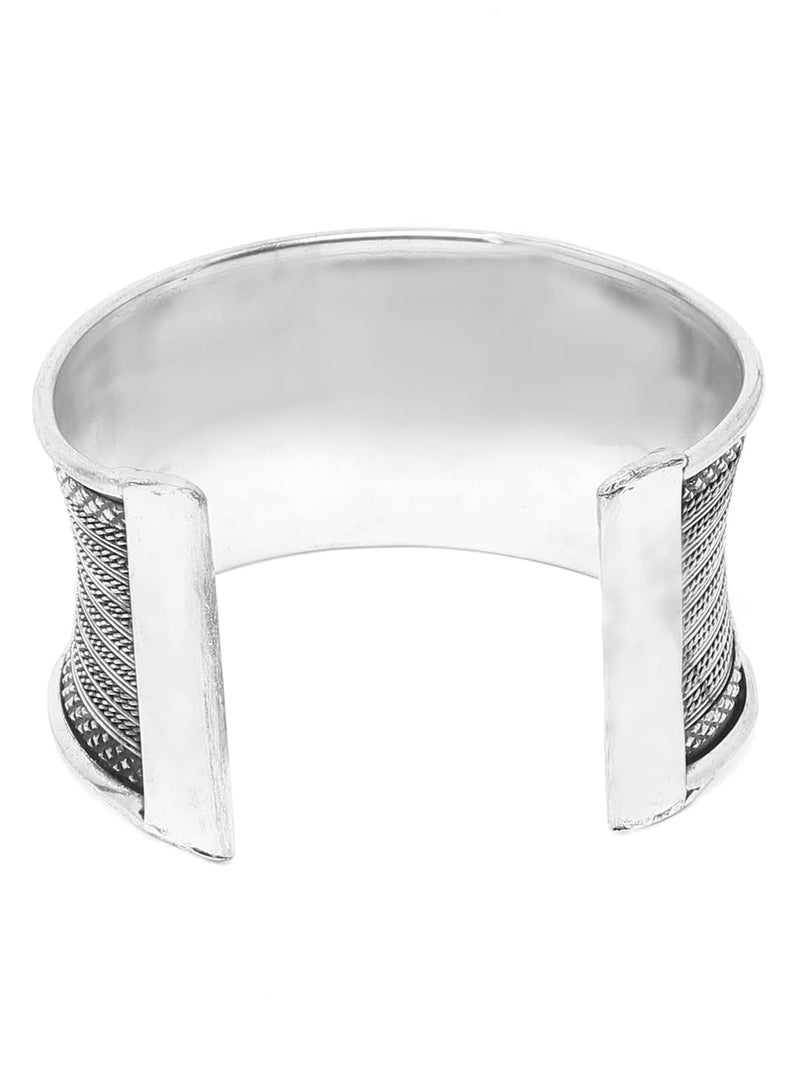YouBella Jewellery Oxidised Silver Cuff Bracelet Bangle for Girls and Women (Style 2) - Image 4