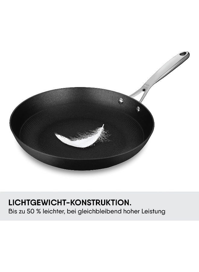 Stahl مقلاة ستال من الحديد الزهر بدون غطاء - خفيفة الوزن، مقاومة للصدأ، مناسبة للغاز، التحريض والفرن، مقاومة للالتصاق، هجينة الحداد - 20 سم، 0.8 لتر (تكفي 1) - Image 3