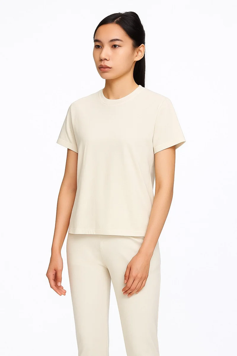 انتا تيشيرت رياضي قصير أبيض كلاسيكي