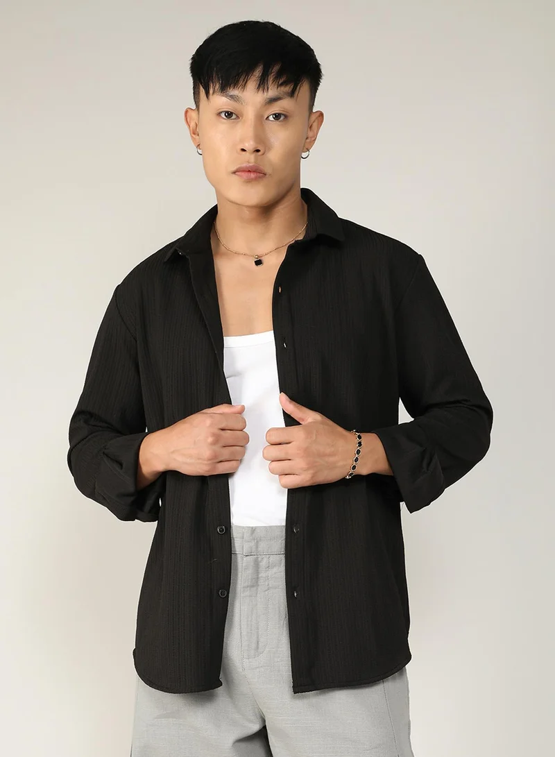 Campus Sutra Campus Sutra Men's Onyx Black Stripe-Creased Shirt For Casual Wear | Spread Collar | Long Sleeve | Button Closure | Shirt Crafted With Comfort Fit For Everyday Wear