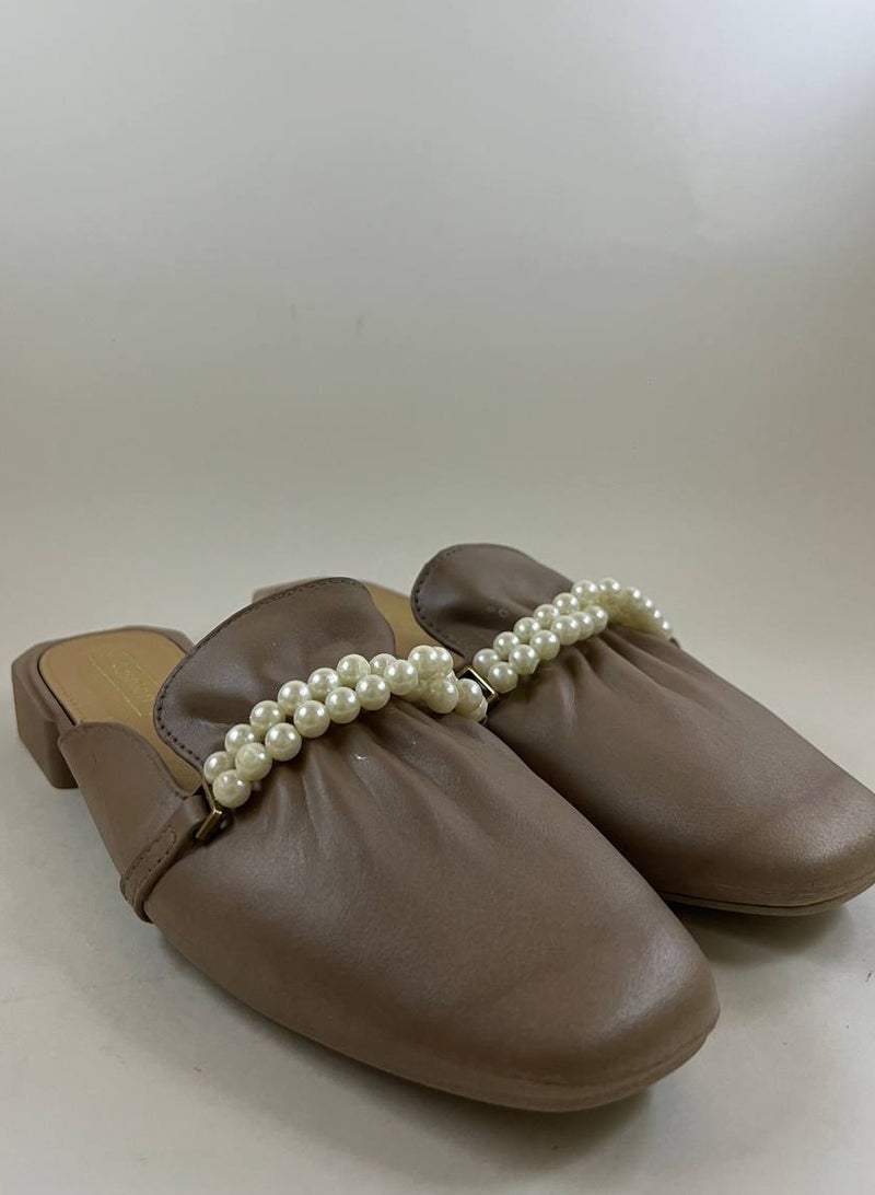 FASHION Elegant Synthetic Leather Mule  - Image 1