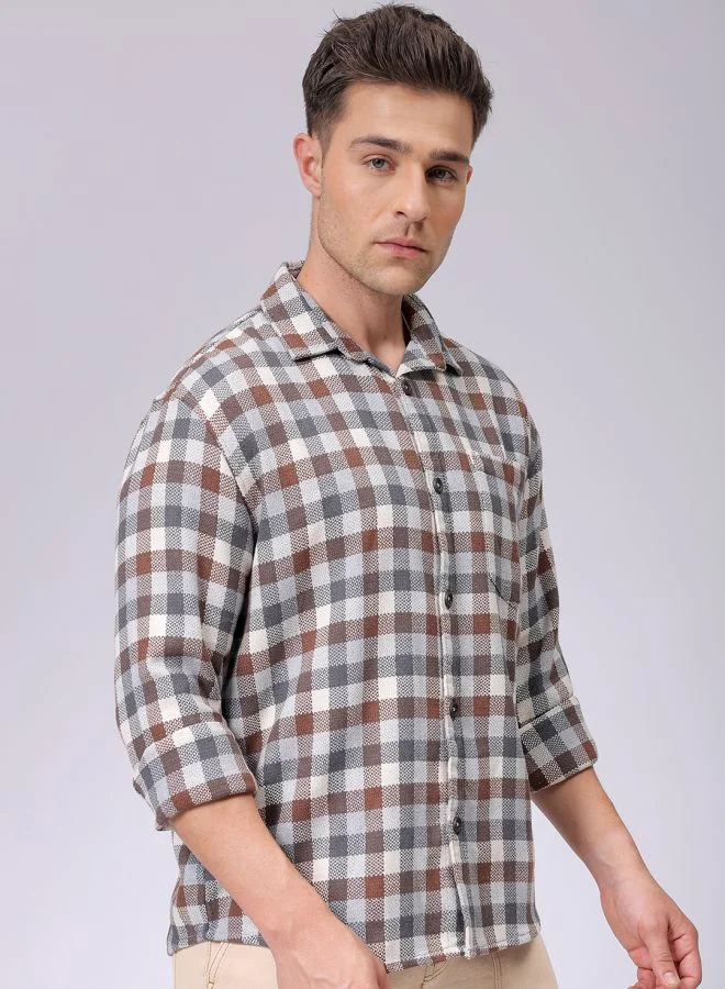 The Indian Garage Co Men Relaxed Fit Checkered Full Sleeves Cutaway Collar Resort Wear Shirt