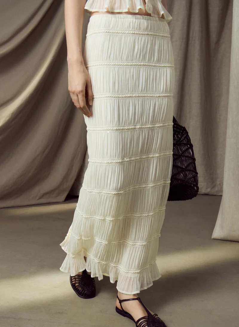 Maxi skirt in crinkled fabric