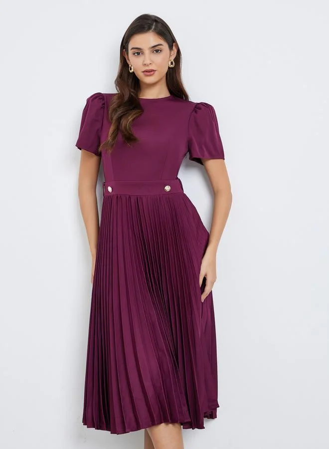 Styli Pleated Detail Puff Sleeves Sheath Midi Dress