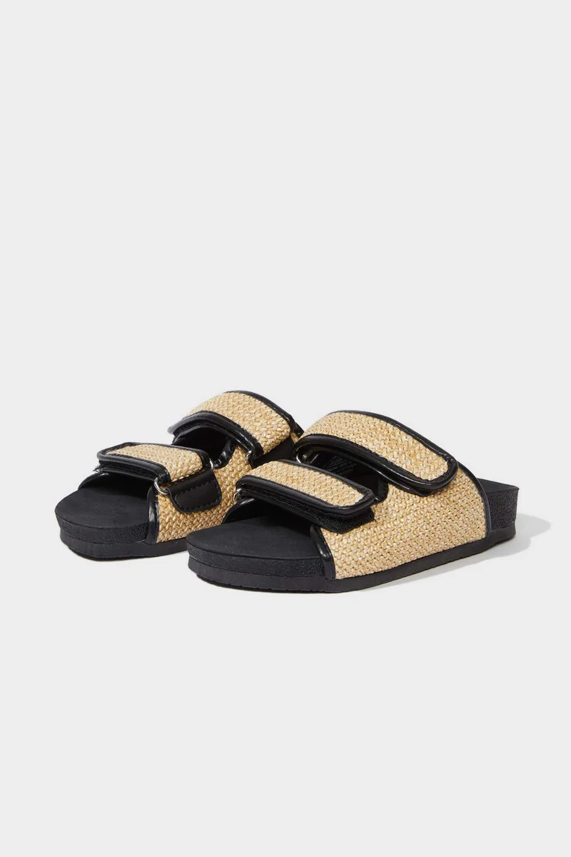 ديفاكتو Girl Flat Sole Slippers