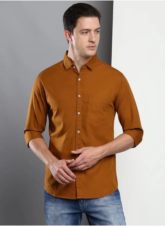 دينيس لينغو Men's Slim Fit Solid Brown Casual Spread Collar Shirt - 100% Cotton
