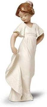 NAO How Pretty Porcelain Girl Figure