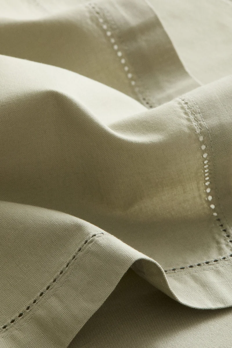 H&M Cotton table runner