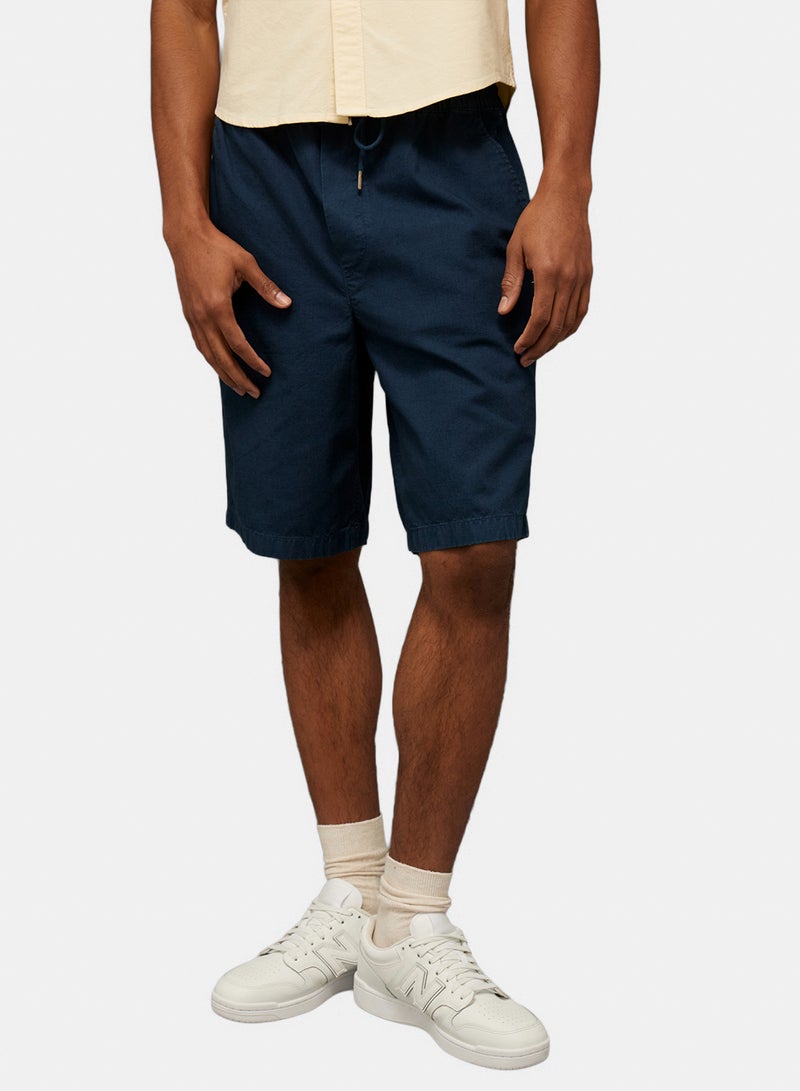 American Eagle AE 10" Lived-In Trekker Short - Image 1