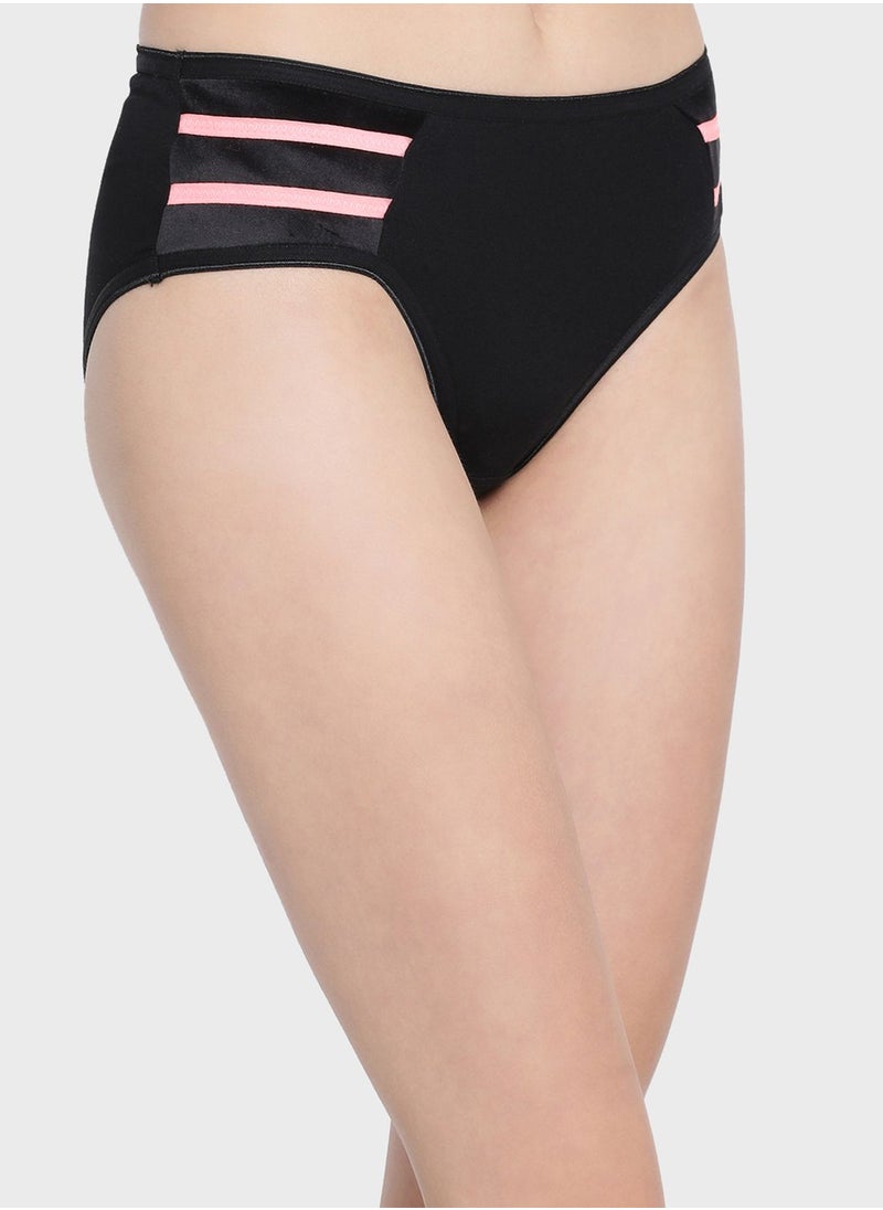 Clovia - Cut Out High Leg Brief - Image 1