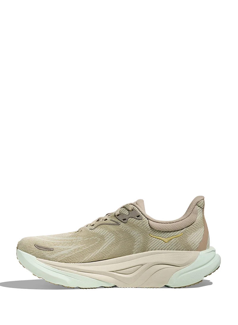 Hoka Arahi 8