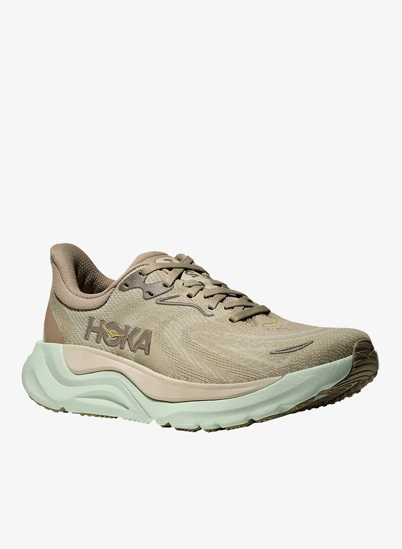 Hoka Arahi 8