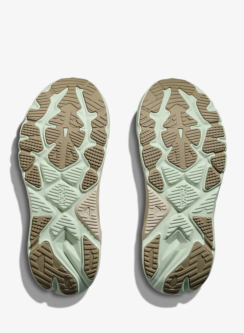 Hoka Arahi 8