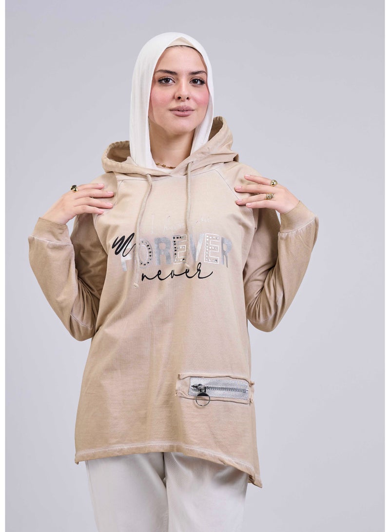 شيب ماستر سويت شيرت حريمي بكتابة لامعة وكابيشو – تصميم عملي عصري  - Image 3