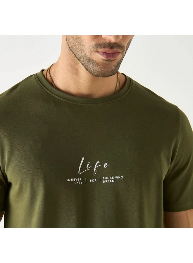 Iconic Iconic Slogan Print Crew Neck T-shirt with Short Sleeves