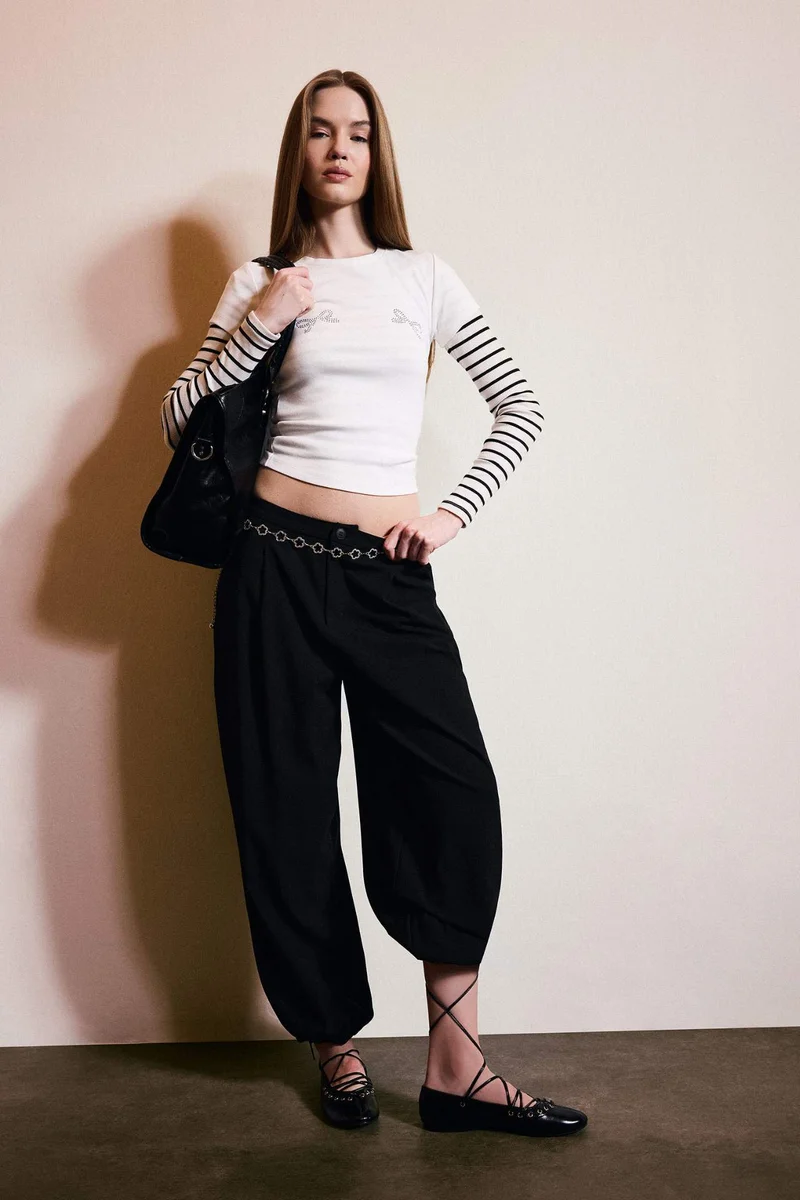ديفاكتو Balloon Fit Double Pocket Trousers