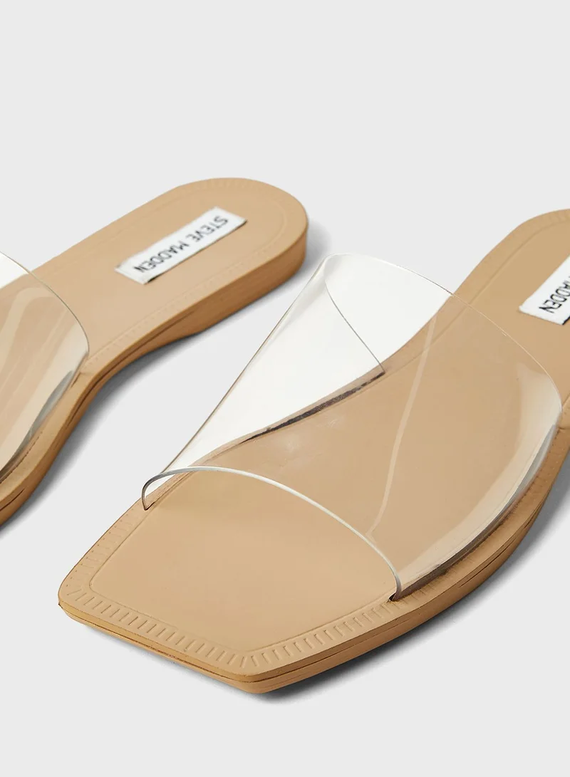 STEVE MADDEN Nixi Flat Sandals
