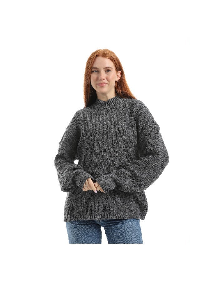 Caesar Women's plain wool sweater with a round neck - Image 1