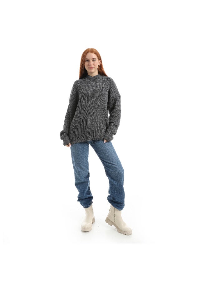 Caesar Women's plain wool sweater with a round neck - Image 3