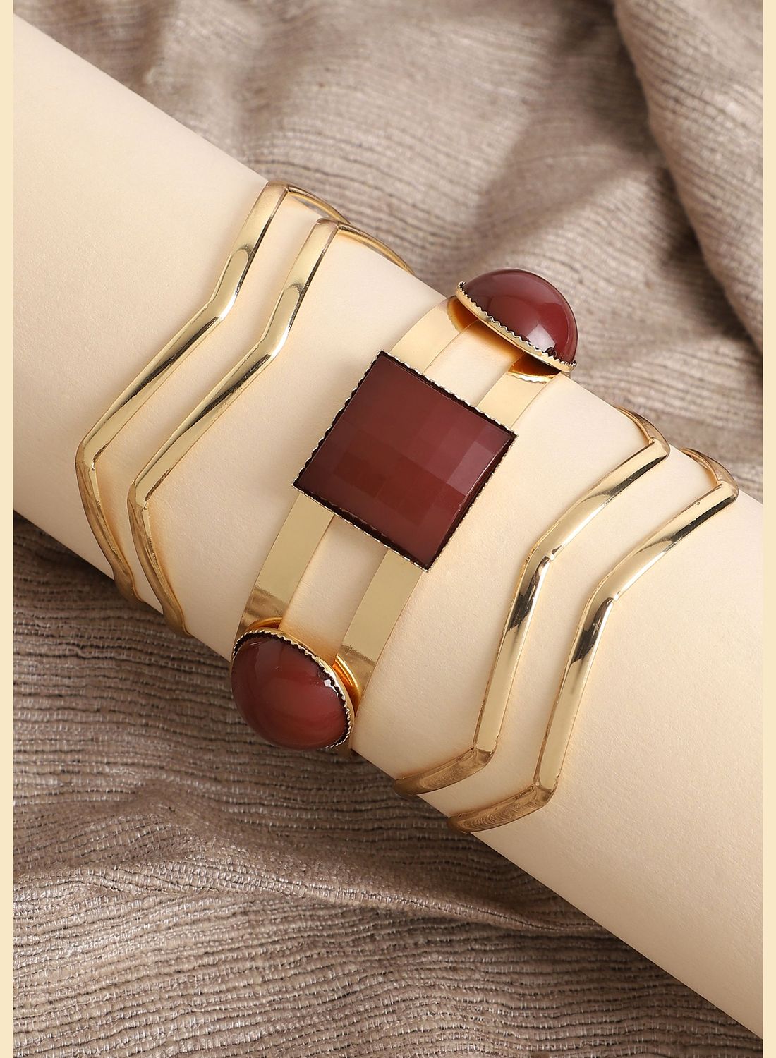 buy-sohi-gold-plated-designer-stone-party-bracelet-for-women