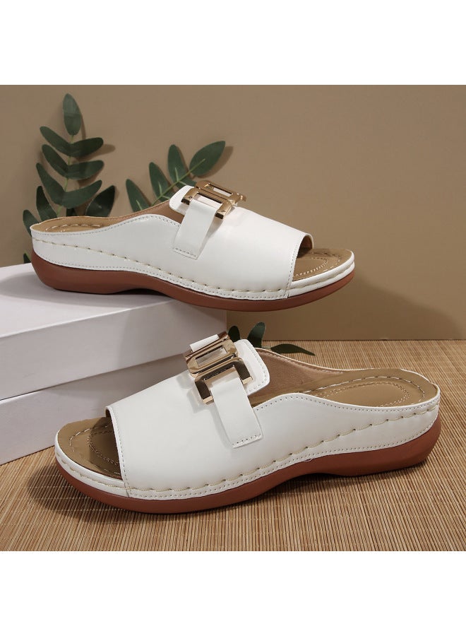 European And American Plus-size Women's Shoes, New Summer Models Solid Color Round-toe Metal Chain Casual Outdoor Slip-on Sandals For Women