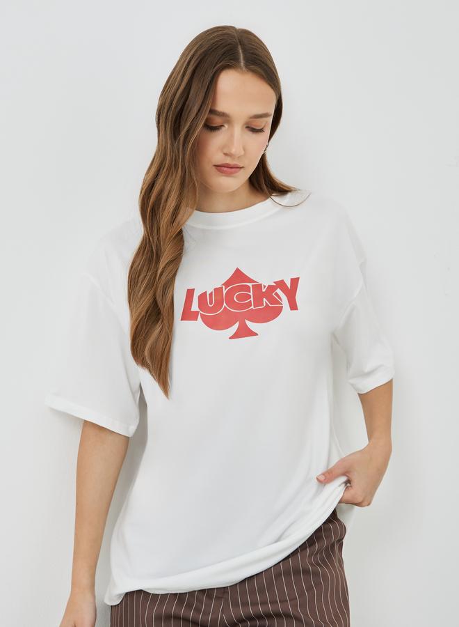 تايك تو تيشيرت كبير بطبعة شعار خذ اثنتين - Image 1