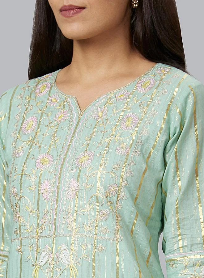globus Globus Green Embroidered Straight Kurta