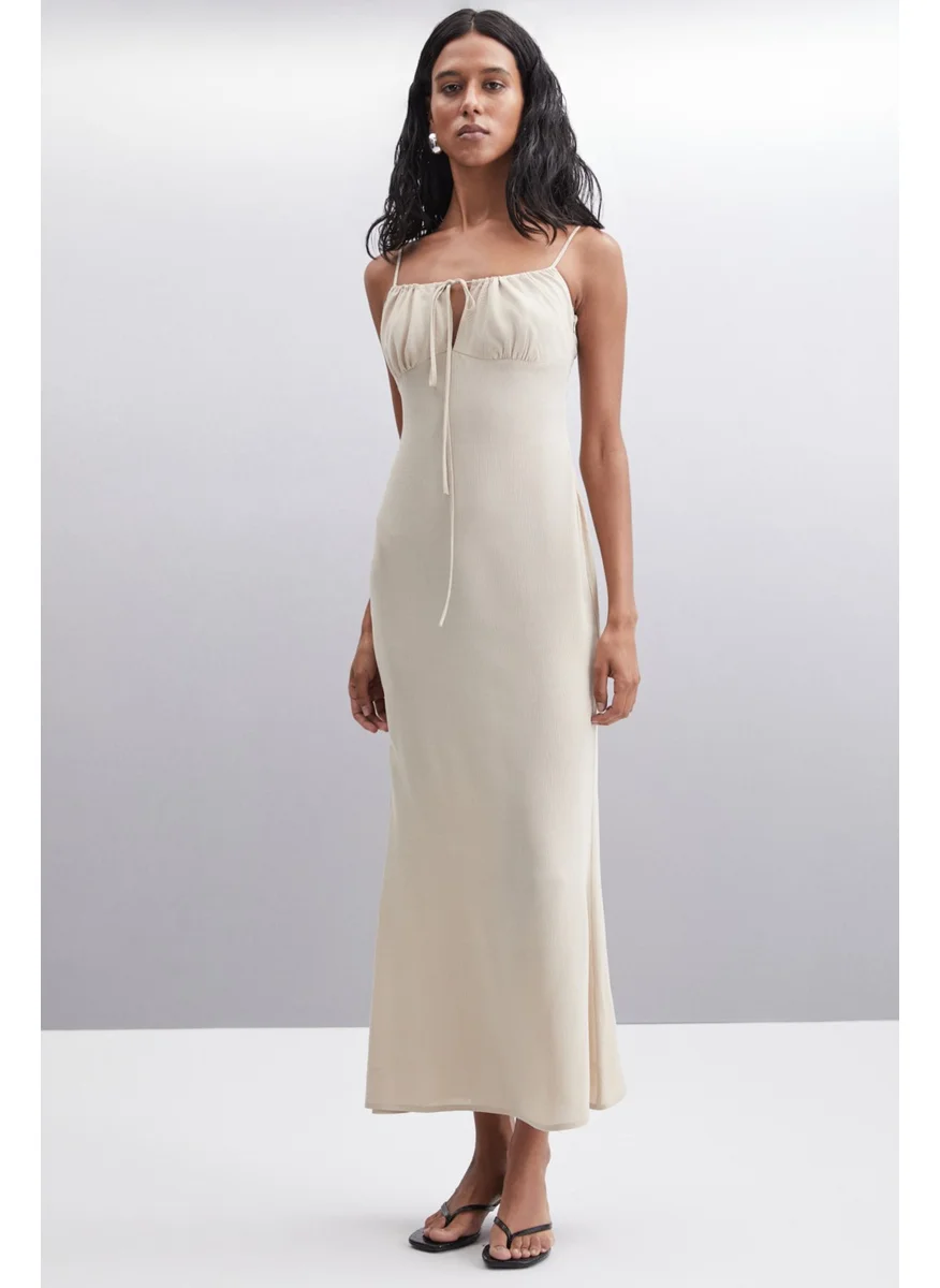 جريميلانج Janet Women's Viscose Beige Dress