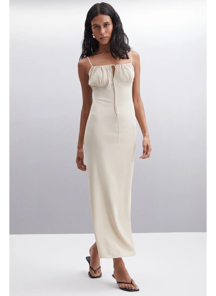 جريميلانج Janet Women's Viscose Beige Dress