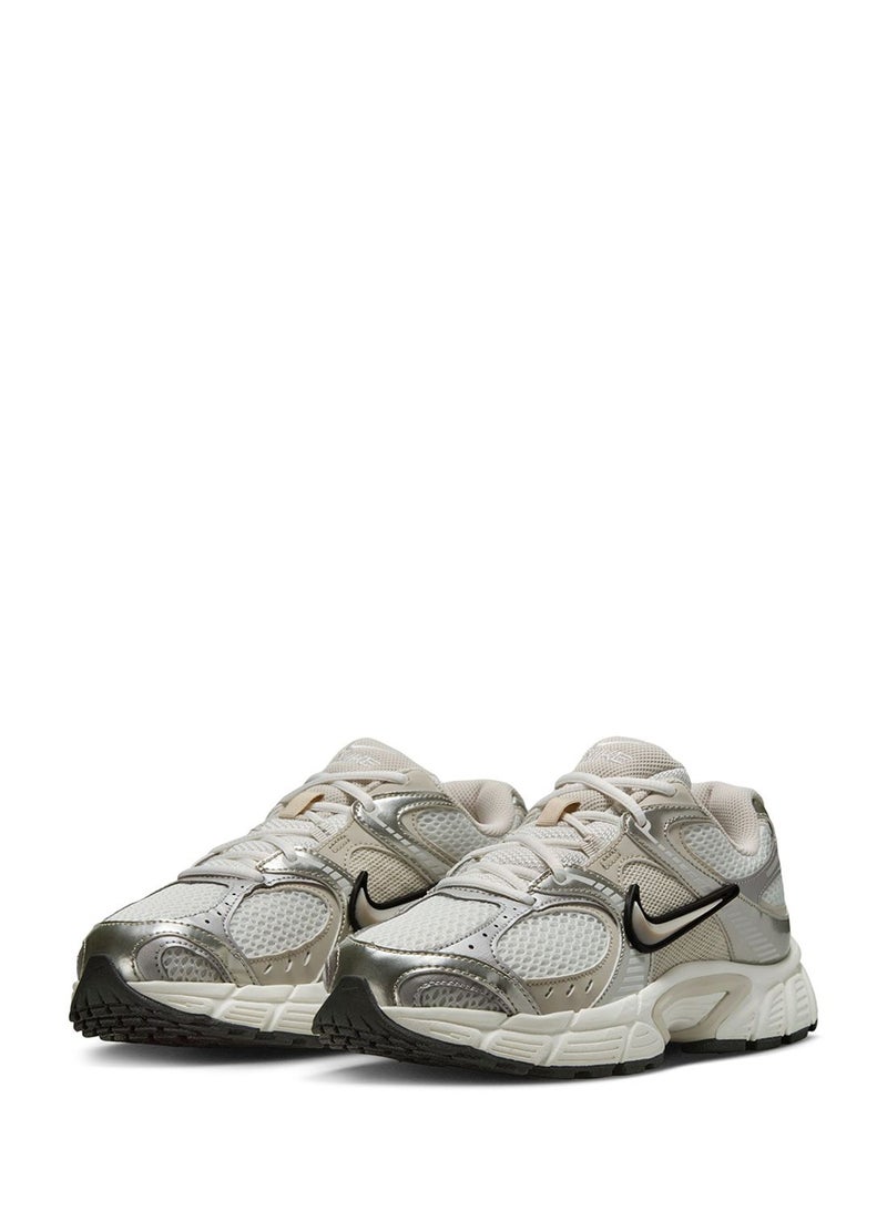Nike V5 Runner  - Image 3