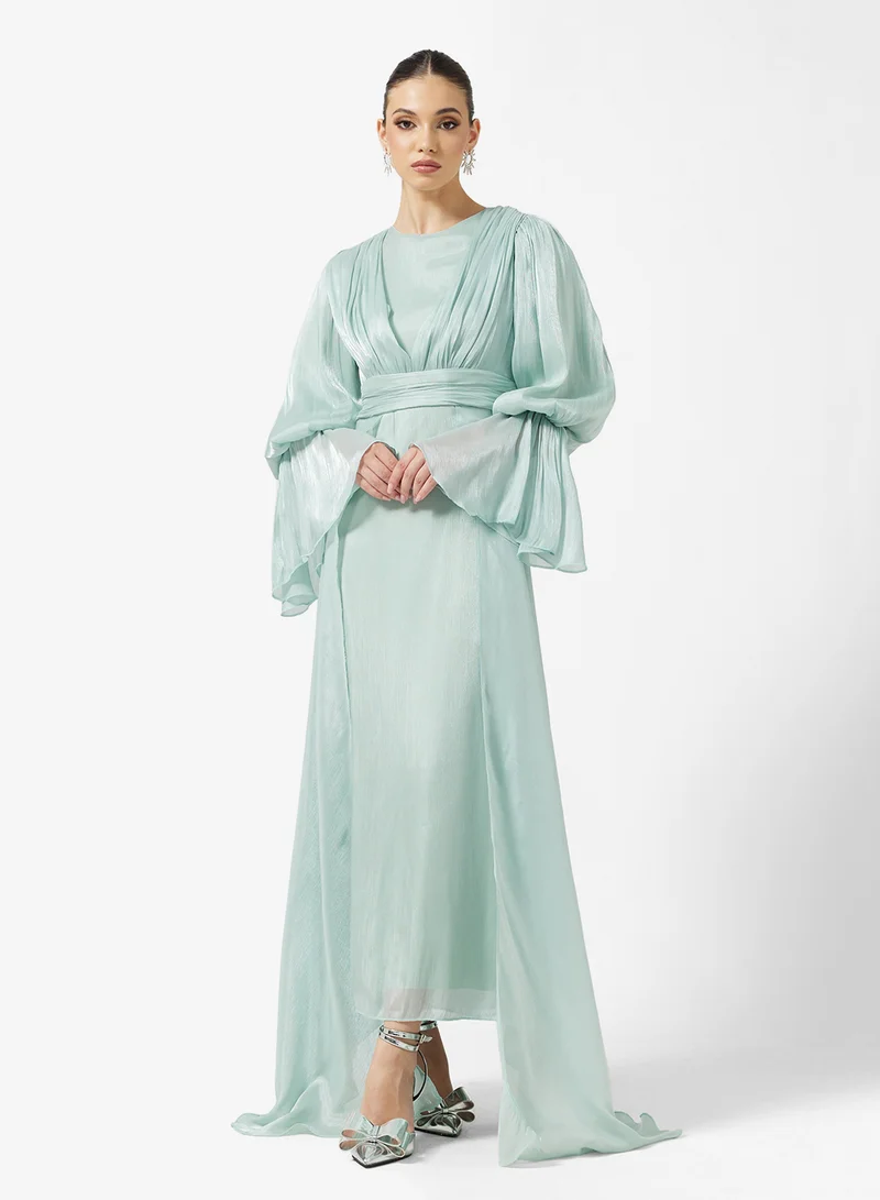 خزانة Ruched Dress With Flare Sleeves