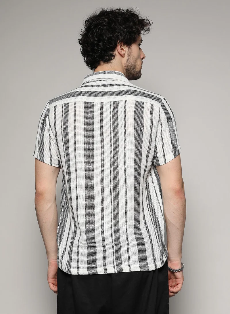 Campus Sutra Men's White & Grey Unbalanced Striped Woven Shirt