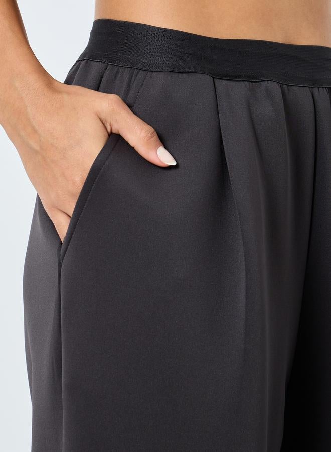 ستايلي بنطال سادة بقصة أرجل واسعة - Image 3