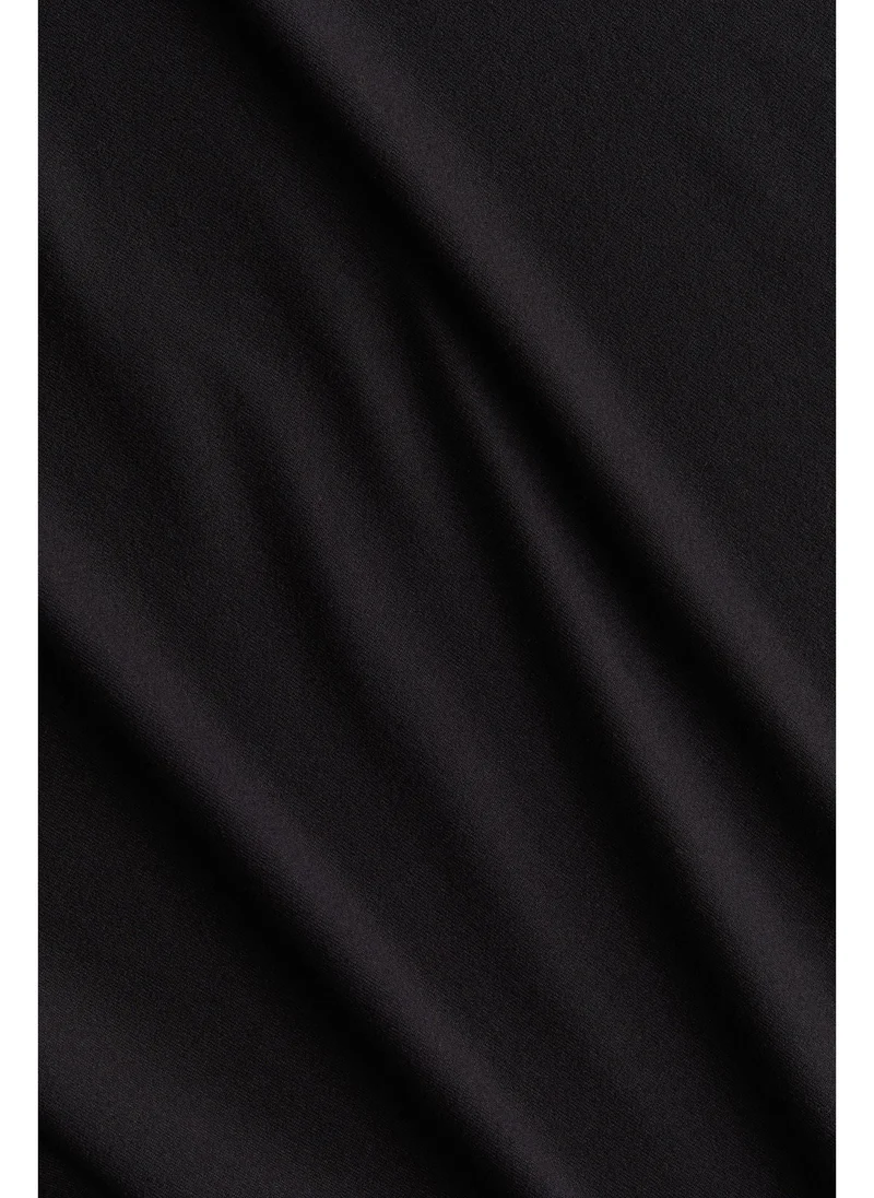 H&M Boxy-style sports vest top in DryMove™