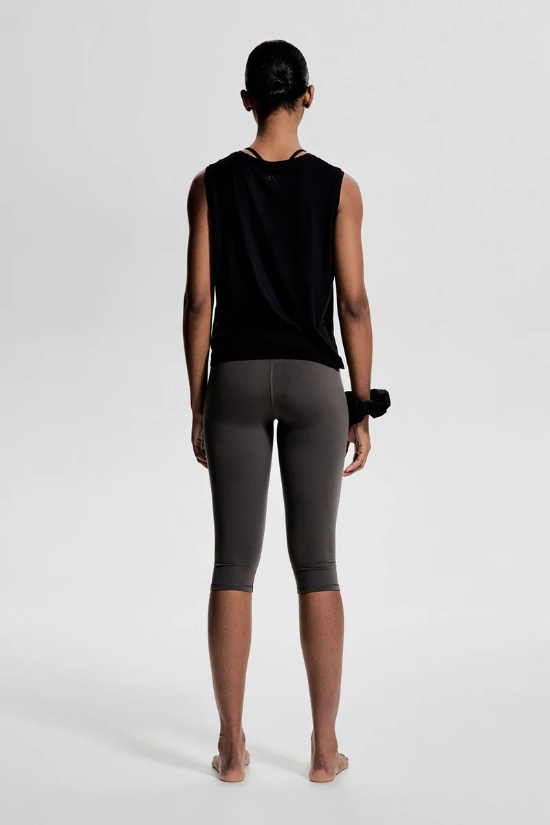 H&M Boxy-style sports vest top in DryMoveâ„¢