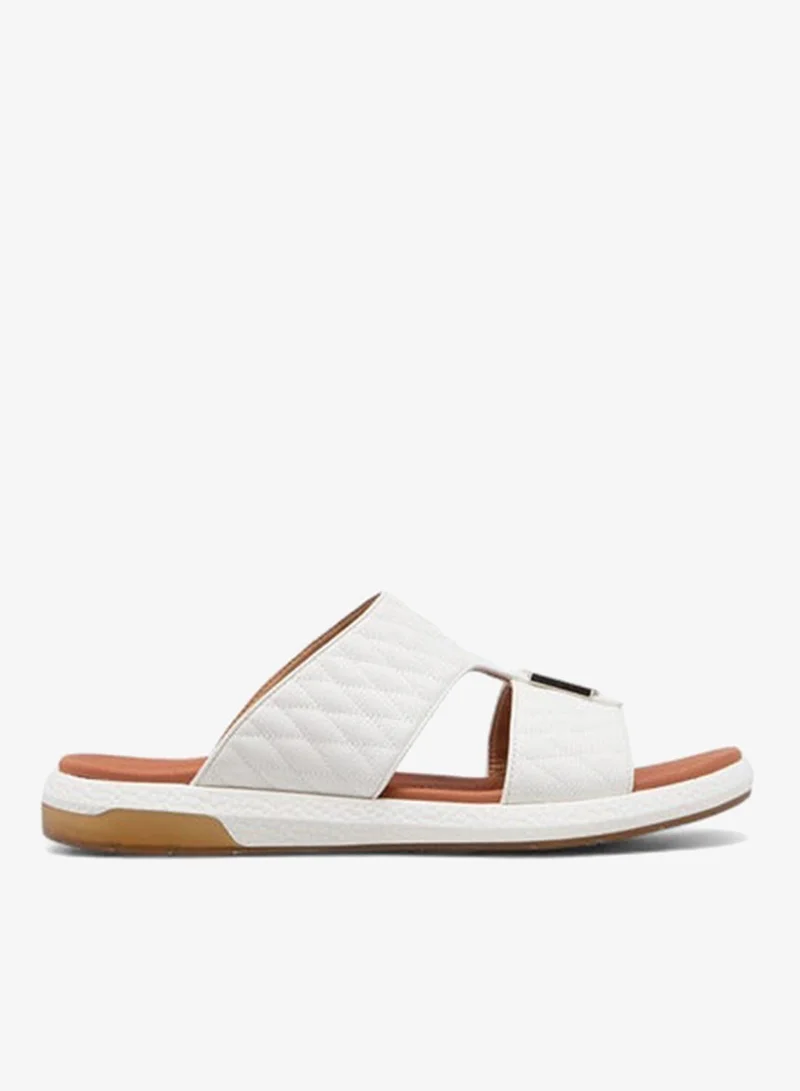 لو كونفورت صنادل رجالية مريحة سهلة الارتداء بلمسة معدنية