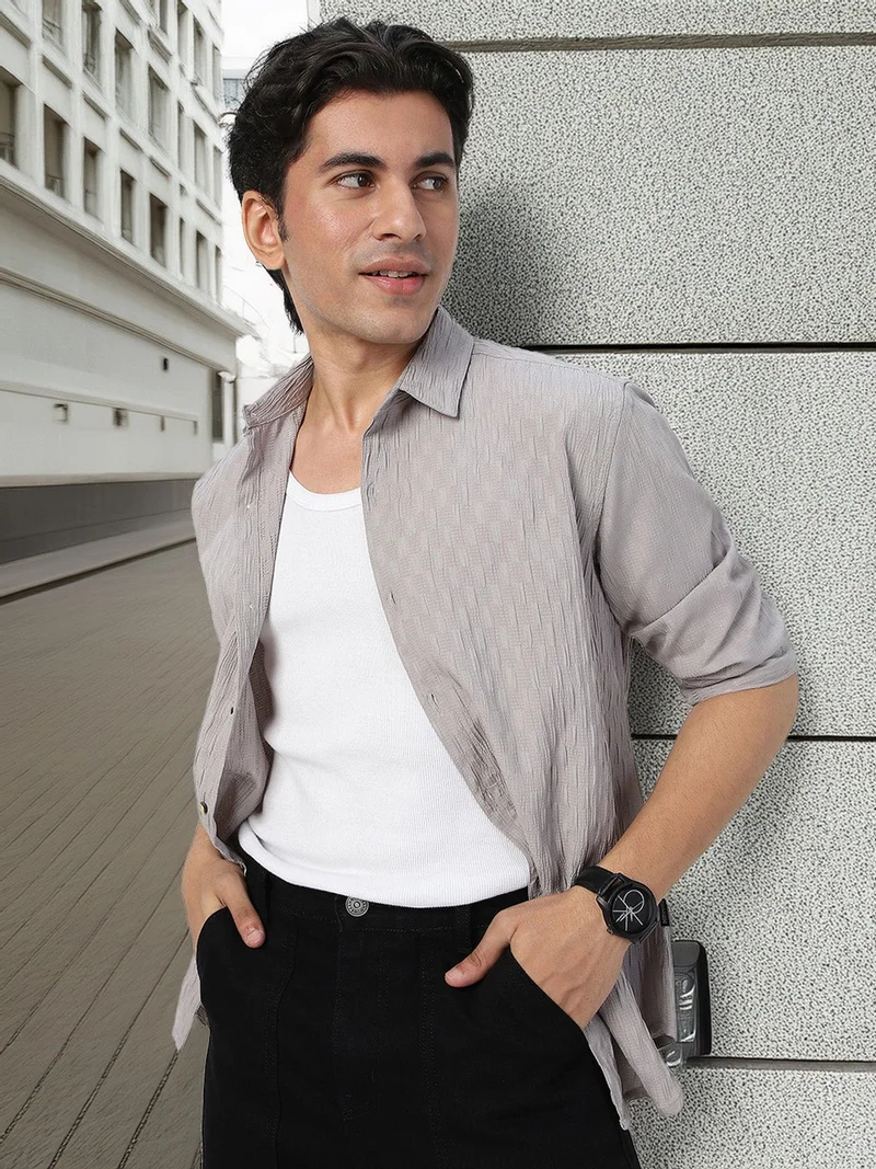 Urbano Fashion  Urbano Fashion Men's Ice Grey Cotton Full Sleeve Regular Fit Textured Shirt with Spread Collar  | Best Price UAE