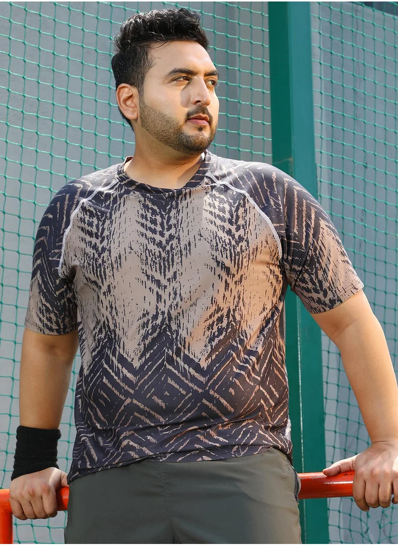 انستافاب بلس Instafab Plus Men's Charcoal Black Faded-Chevron Activewear T-Shirt For Casual Wear | V-Neck | Short Sleeves | Plus Size Jersey T-Shirt Crafted With Comfort Fit For Everyday Wear