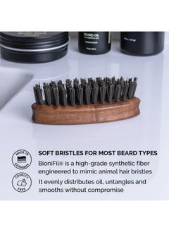 Zeus Vegan Pocket Beard Brush, Soft Bristle & Animal-Free Grooming Brush For Taming & Styling Beard - Made In Germany (N73)  - Image 4