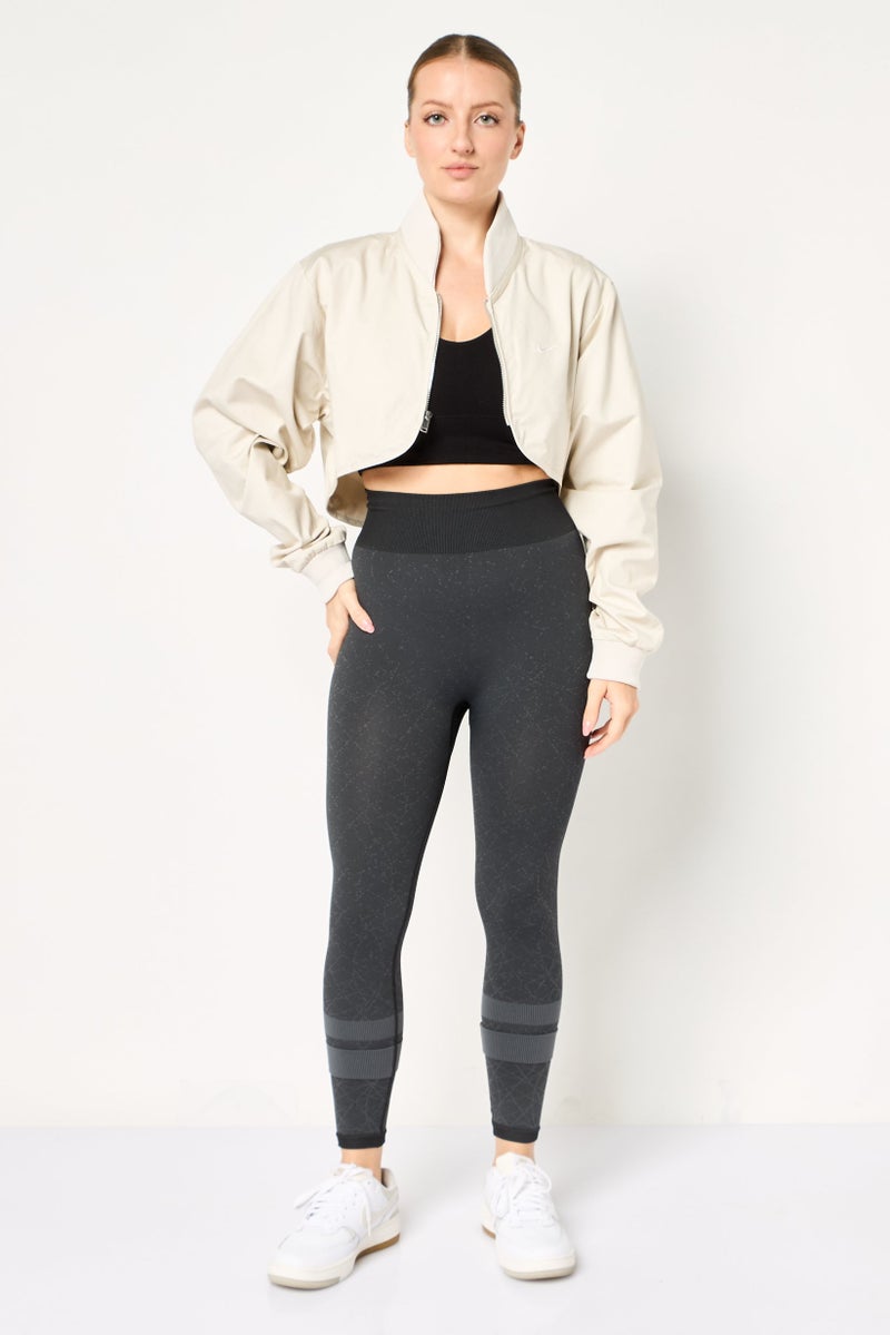 Nike Women Sportswear Fit Long Sleeve Outdoor Crop Jacket, Cream - Image 3