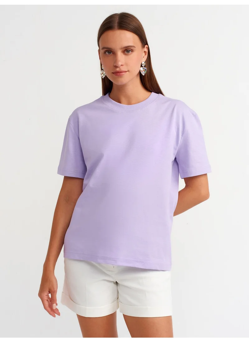 ديلفين 30312 Decorative Stitched Crew Neck T-shirt-Lilac