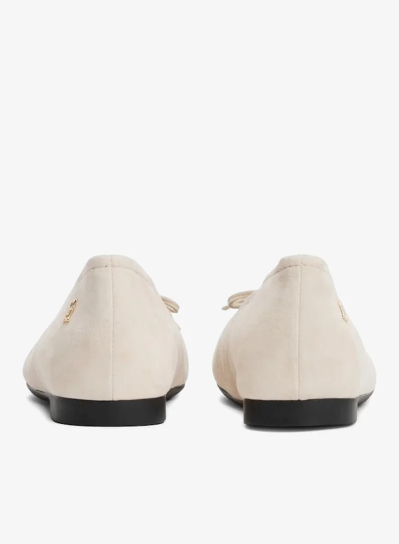 TOMMY HILFIGER Toe Cap Suede Ballerina