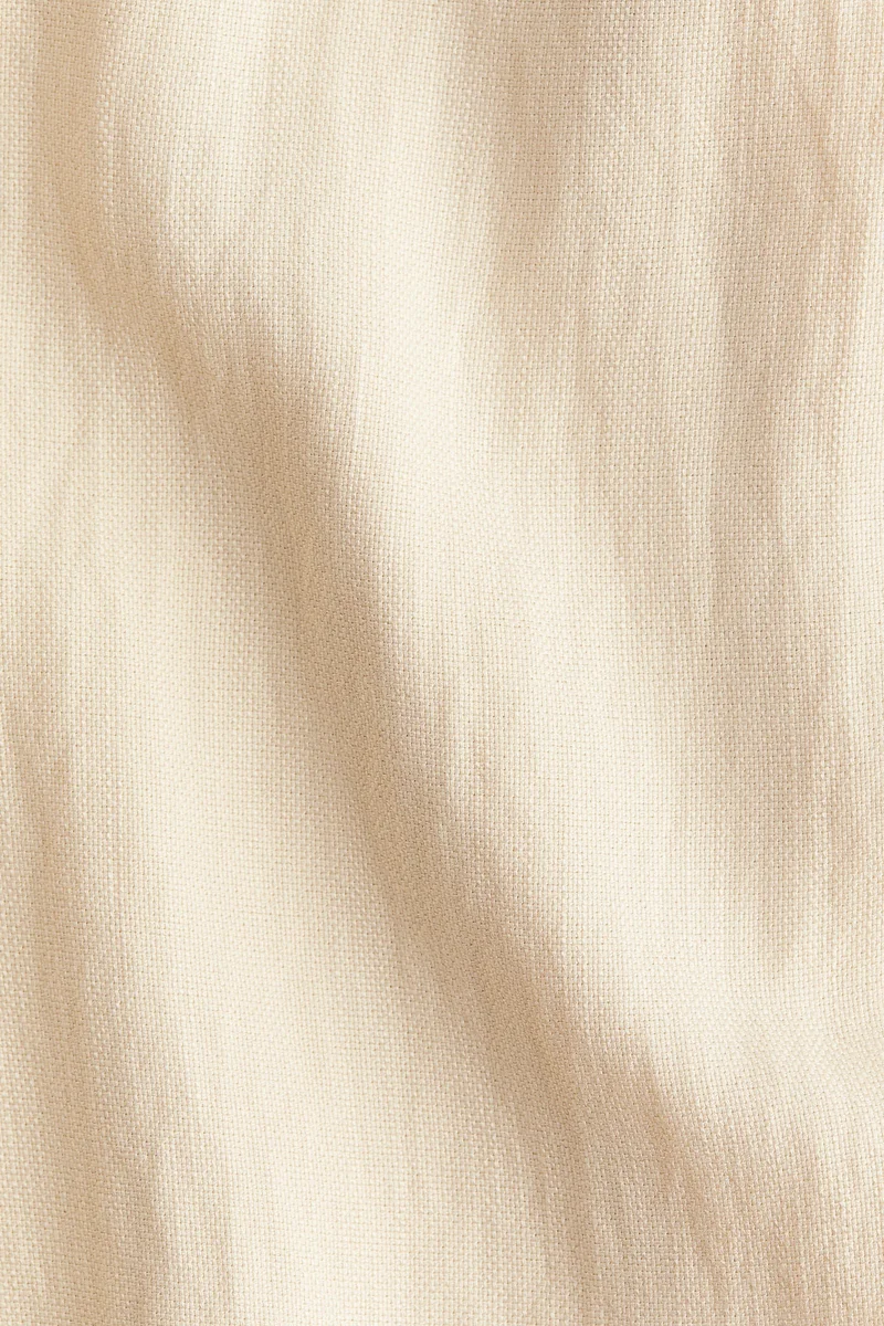 اتش اند ام فستان بأكمام قصيرة